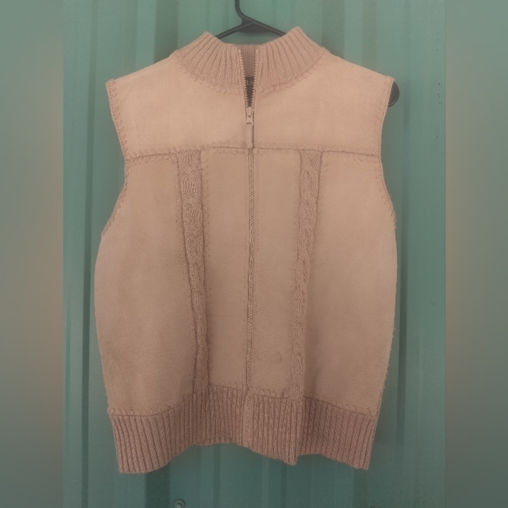 Women's Tan Leather Vest Full Zip Size Medium Bohemian Boho